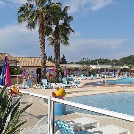 Azur072 キャンプ場 Fréjus