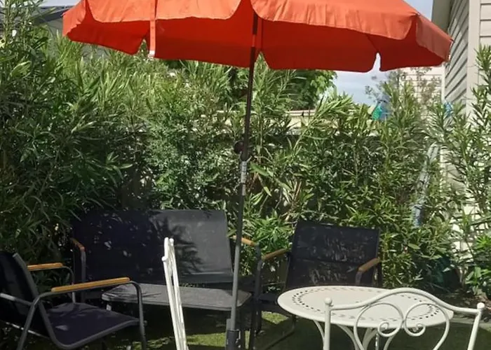 مكان تخييم Azur072 Fréjus